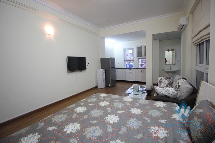 Bright and clean studio apartment for rent on Xuan Dieu, Tay Ho, Hanoi